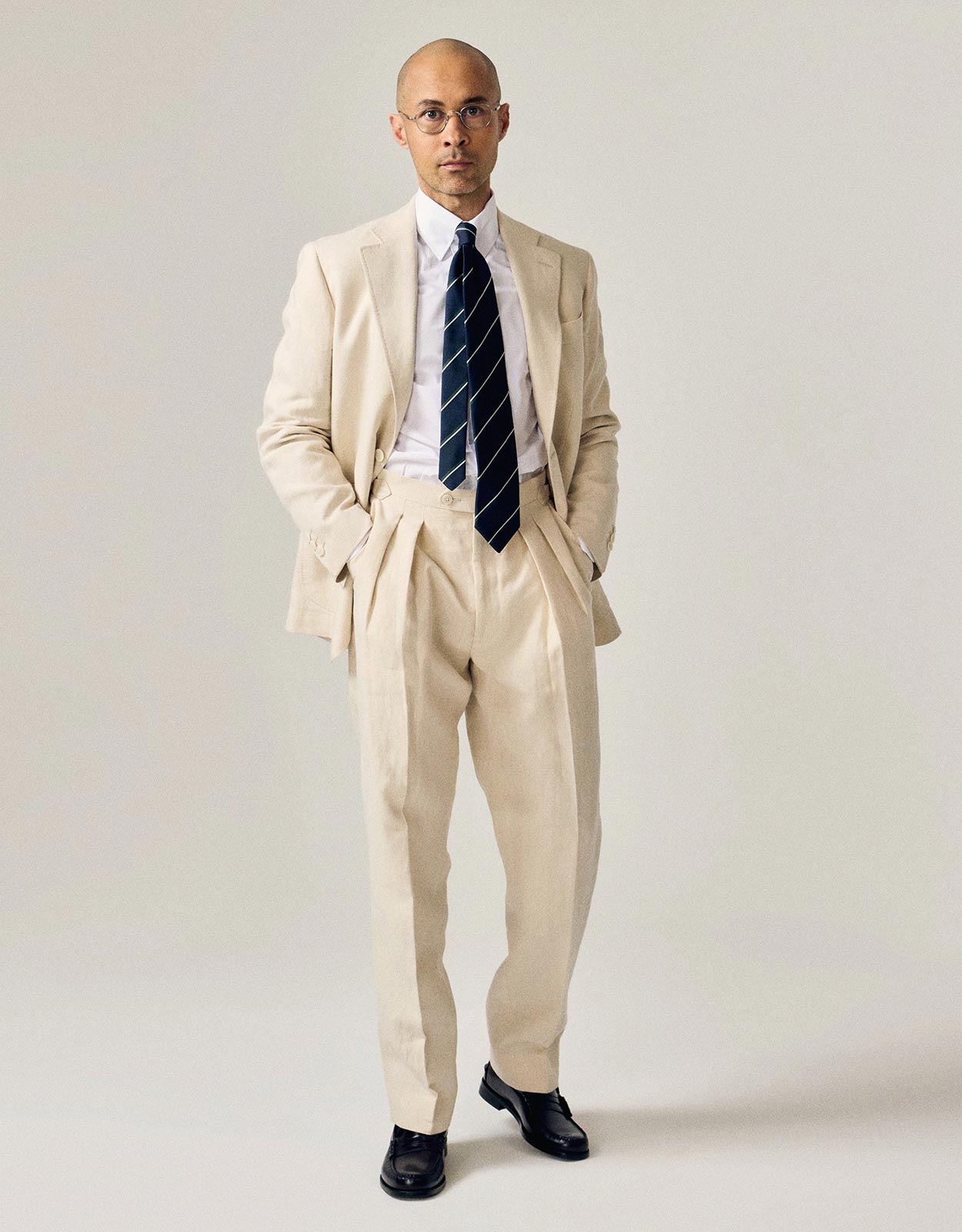 chemises-costumes-et-vestes-sur-mesure-swann