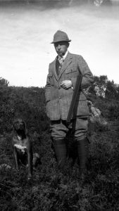 hunter-tweed-suit